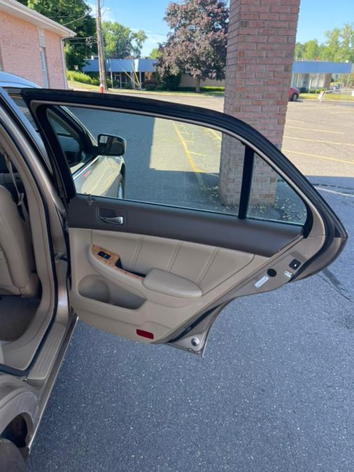 Used Honda Accord Sdn EX-L AT 2005 | Supreme Automotive. New Britain, Connecticut Used Honda Accord Sdn EX-L AT 2005 | Supreme Automotive. New Britain, Connecticut