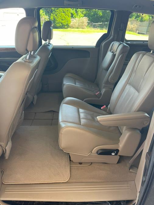 2014 Chrysler Town & Country 4dr Wgn Touring-L 30th Anniversary, available for sale in New Britain, Connecticut | Supreme Automotive. New Britain, Connecticut 2014 Chrysler Town & Country 4dr Wgn Touring-L 30th Anniversary, available for sale in New Britain, Connecticut | Supreme Automotive. New Britain, Connecticut