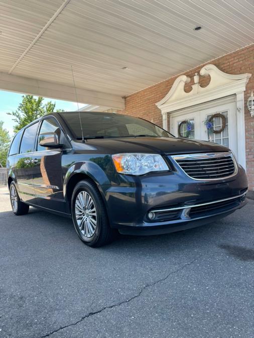 2014 Chrysler Town & Country 4dr Wgn Touring-L 30th Anniversary, available for sale in New Britain, Connecticut | Supreme Automotive. New Britain, Connecticut 2014 Chrysler Town & Country 4dr Wgn Touring-L 30th Anniversary, available for sale in New Britain, Connecticut | Supreme Automotive. New Britain, Connecticut