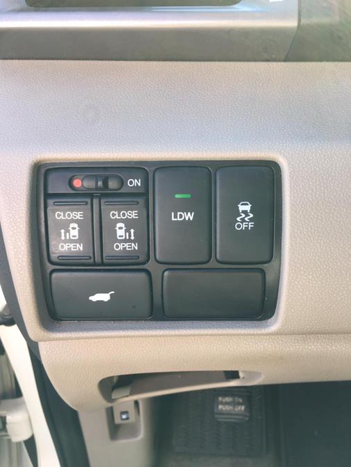 Used Honda Odyssey 5dr EX-L w/Navi 2015 | Mikes Auto Sales LLC. Garfield, New Jersey Used Honda Odyssey 5dr EX-L w/Navi 2015 | Mikes Auto Sales LLC. Garfield, New Jersey