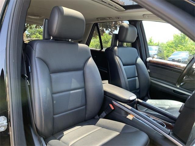 2011 Mercedes-benz M-class ML 350, available for sale in Stratford, Connecticut | Wiz Leasing Inc. Stratford, Connecticut 2011 Mercedes-benz M-class ML 350, available for sale in Stratford, Connecticut | Wiz Leasing Inc. Stratford, Connecticut