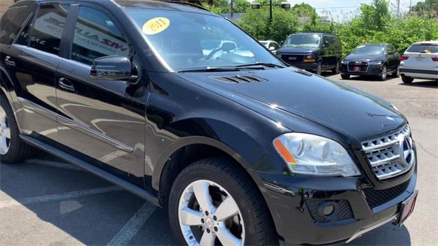 2011 Mercedes-benz M-class ML 350, available for sale in Stratford, Connecticut | Wiz Leasing Inc. Stratford, Connecticut 2011 Mercedes-benz M-class ML 350, available for sale in Stratford, Connecticut | Wiz Leasing Inc. Stratford, Connecticut