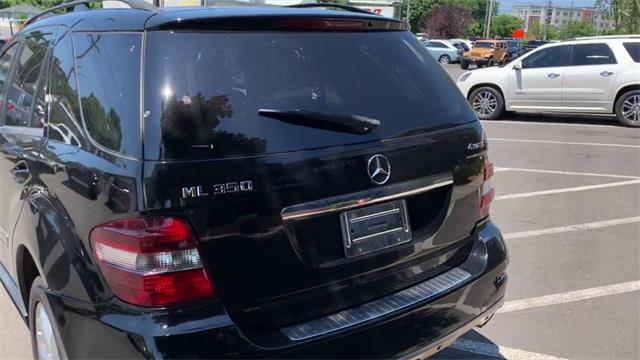 2011 Mercedes-benz M-class ML 350, available for sale in Stratford, Connecticut | Wiz Leasing Inc. Stratford, Connecticut 2011 Mercedes-benz M-class ML 350, available for sale in Stratford, Connecticut | Wiz Leasing Inc. Stratford, Connecticut