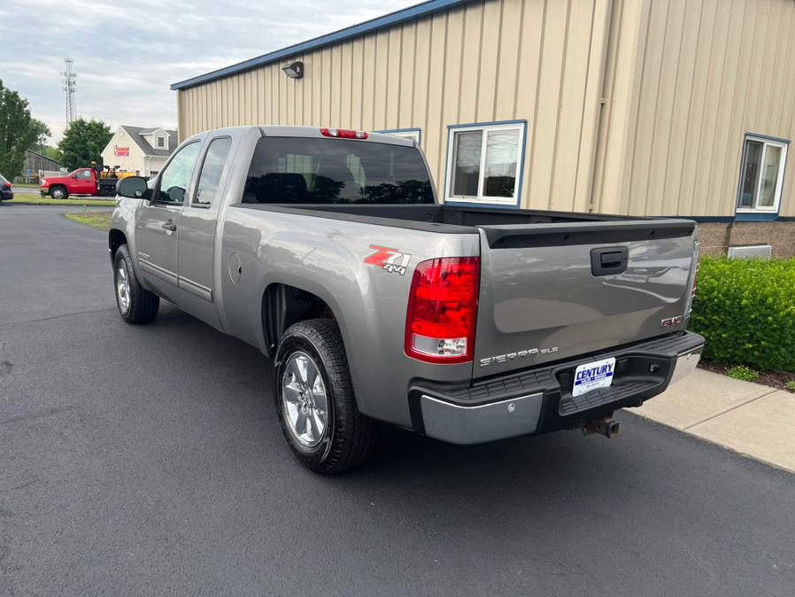 Used GMC Sierra 1500 4WD Ext Cab 143.5" SLE 2013 | Century Auto And Truck. East Windsor, Connecticut