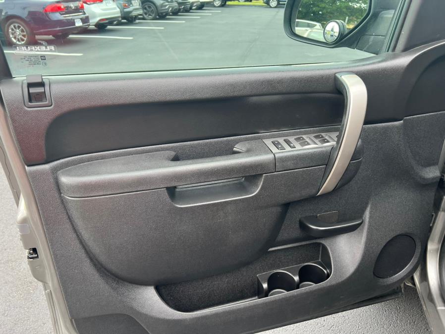 2013 GMC Sierra 1500 4WD Ext Cab 143.5" SLE, available for sale in East Windsor, Connecticut | Century Auto And Truck. East Windsor, Connecticut 2013 GMC Sierra 1500 4WD Ext Cab 143.5" SLE, available for sale in East Windsor, Connecticut | Century Auto And Truck. East Windsor, Connecticut
