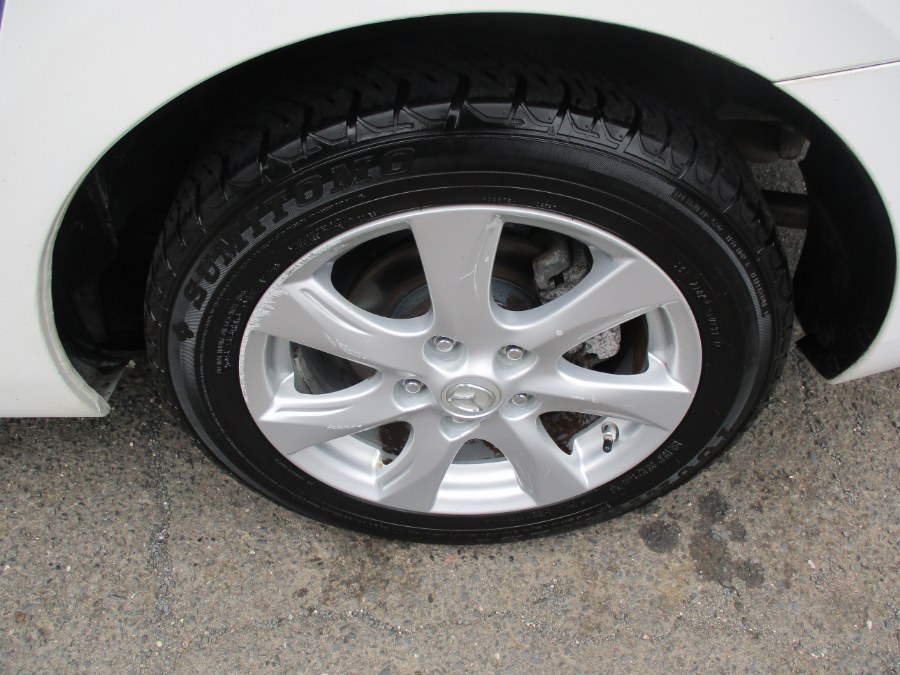 2010 Mazda Mazda3 4dr Sdn Auto i Sport, available for sale in Meriden, Connecticut | Cos Central Auto. Meriden, Connecticut 2010 Mazda Mazda3 4dr Sdn Auto i Sport, available for sale in Meriden, Connecticut | Cos Central Auto. Meriden, Connecticut