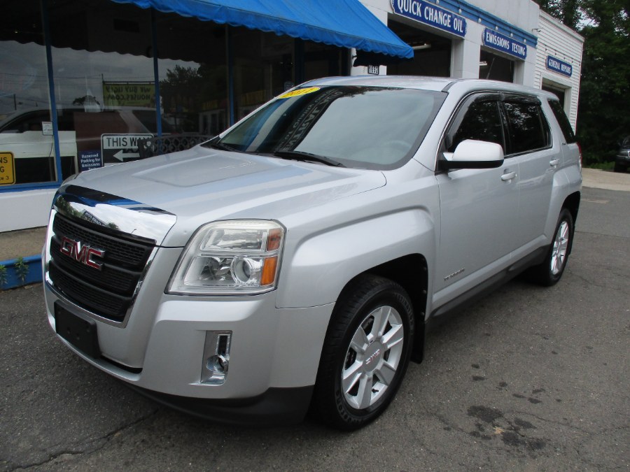 Used GMC Terrain AWD 4dr SLE-1 2011 | Cos Central Auto. Meriden, Connecticut Used GMC Terrain AWD 4dr SLE-1 2011 | Cos Central Auto. Meriden, Connecticut