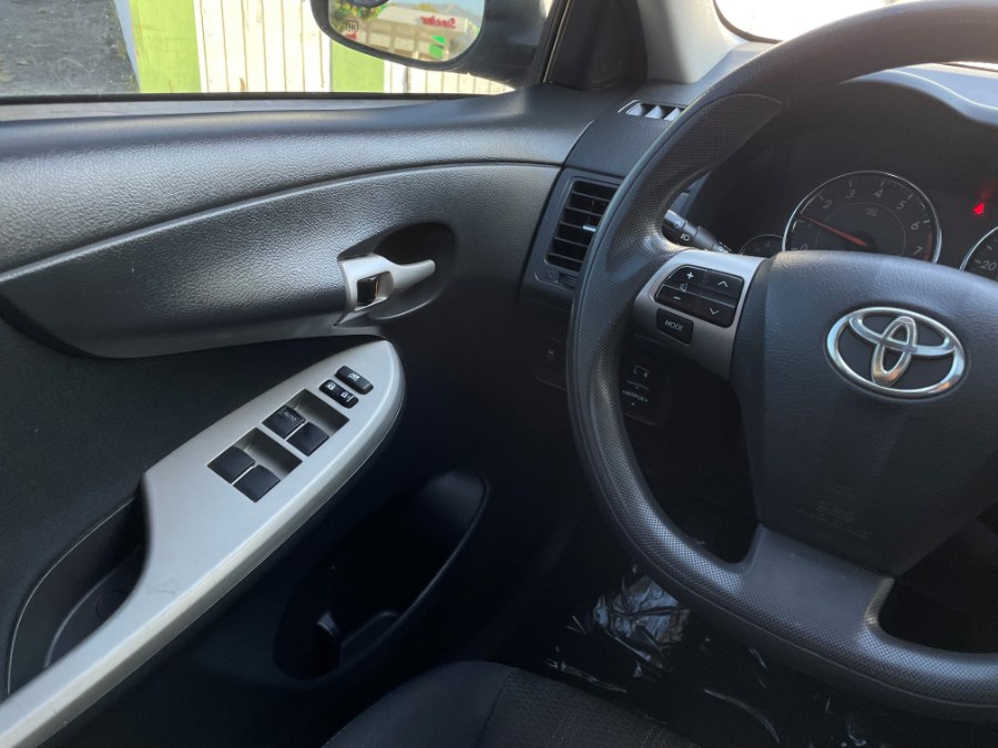 Used Toyota Corolla 4dr Sdn Man S (Natl) 2012 | Green Light Auto. Corona, California Used Toyota Corolla 4dr Sdn Man S (Natl) 2012 | Green Light Auto. Corona, California