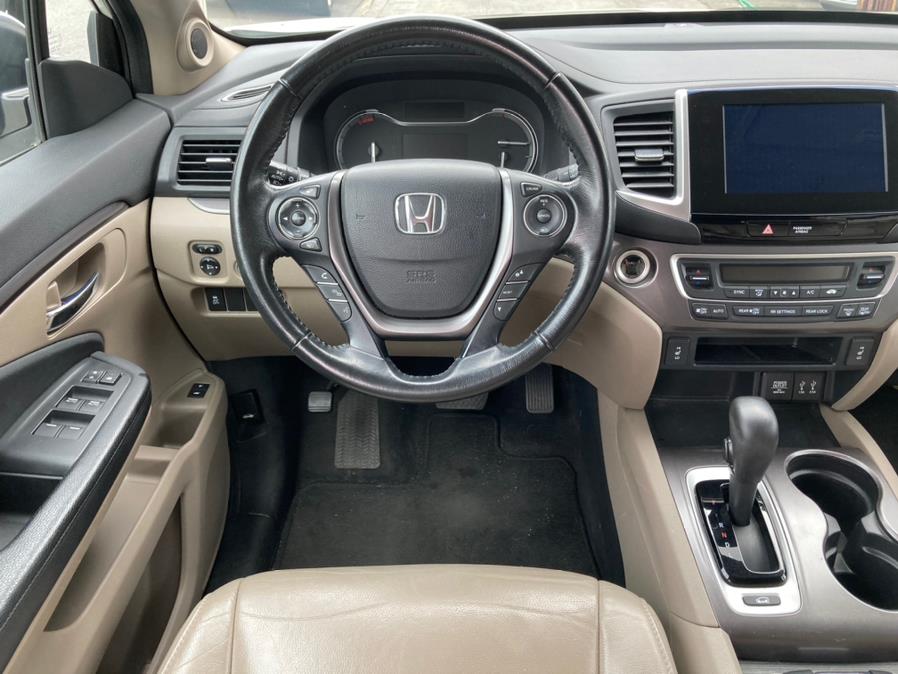 2016 Honda Pilot AWD 4dr EX-L, available for sale in Brooklyn, New York | Carsbuck Inc.. Brooklyn, New York 2016 Honda Pilot AWD 4dr EX-L, available for sale in Brooklyn, New York | Carsbuck Inc.. Brooklyn, New York