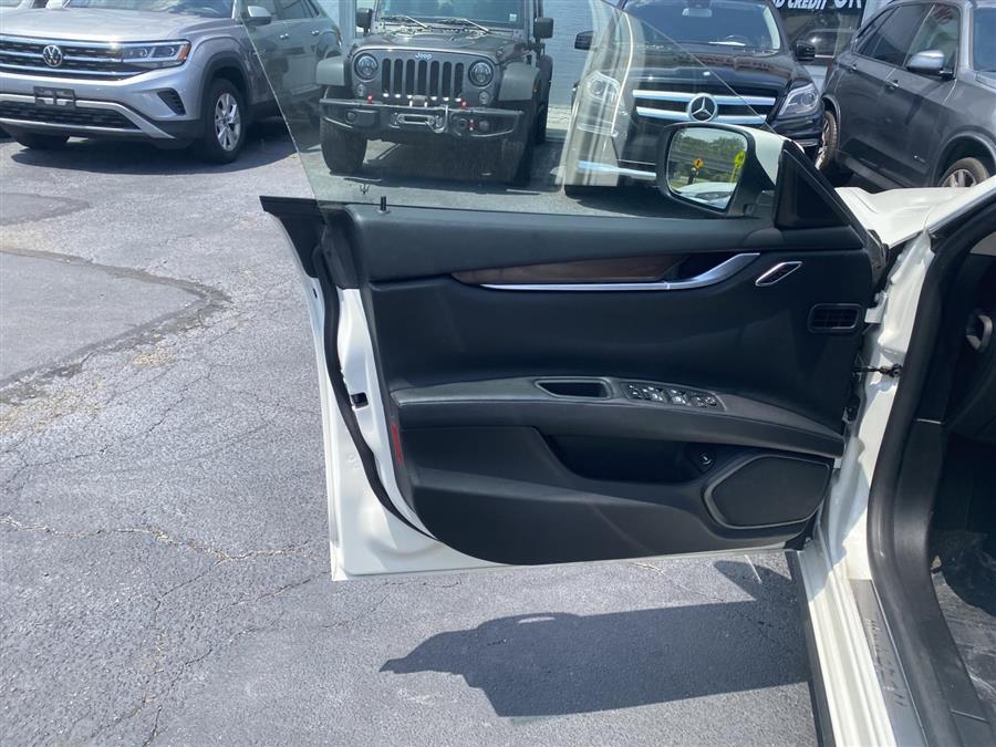 Used Maserati Ghibli 4dr Sdn S Q4 2015 | Sunrise Auto Outlet. Amityville, New York Used Maserati Ghibli 4dr Sdn S Q4 2015 | Sunrise Auto Outlet. Amityville, New York