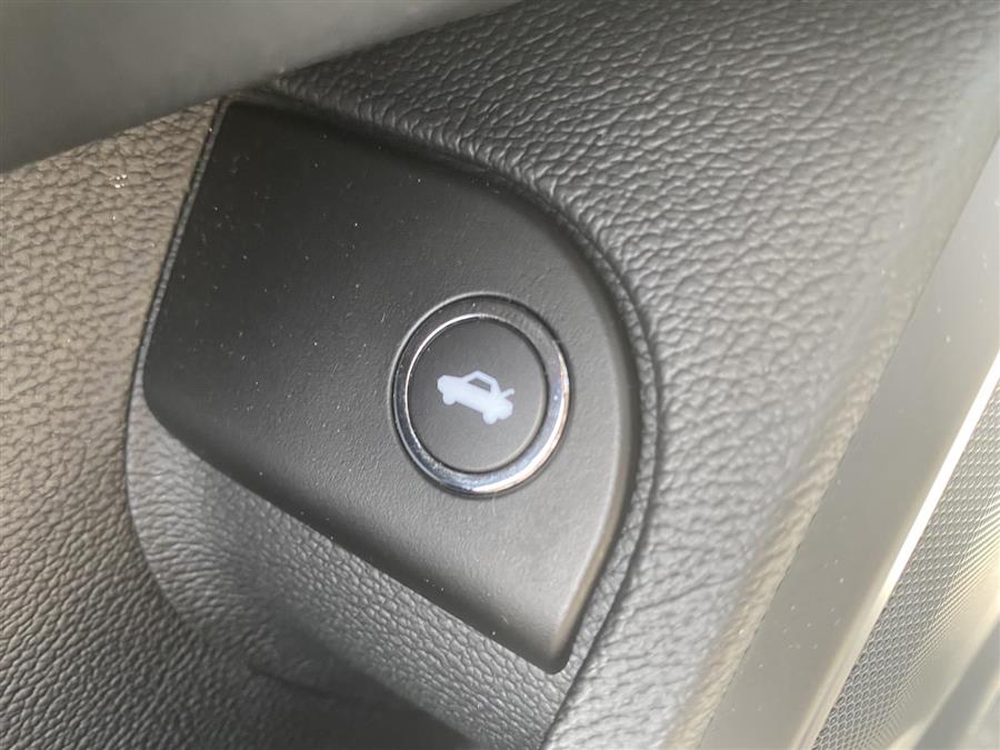 Used Maserati Ghibli 4dr Sdn S Q4 2015 | Sunrise Auto Outlet. Amityville, New York Used Maserati Ghibli 4dr Sdn S Q4 2015 | Sunrise Auto Outlet. Amityville, New York