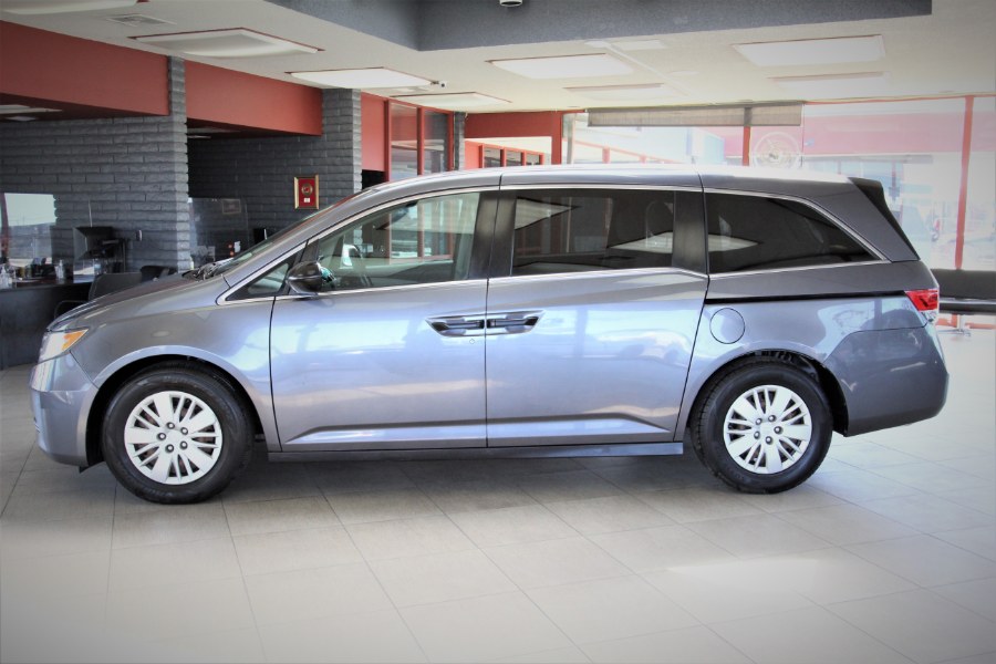 2014 Honda Odyssey 5dr LX, available for sale in Garden Grove, California | 1 Stop Auto Mart Inc.. Garden Grove, California 2014 Honda Odyssey 5dr LX, available for sale in Garden Grove, California | 1 Stop Auto Mart Inc.. Garden Grove, California