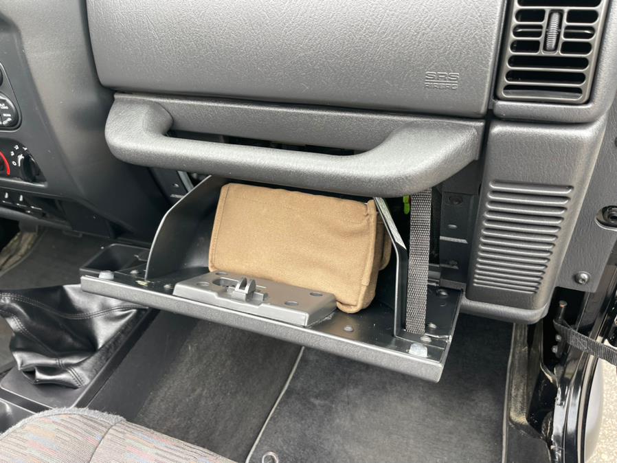 2005 Jeep Wrangler 2dr X, available for sale in South Windsor, Connecticut | Mike And Tony Auto Sales, Inc. South Windsor, Connecticut 2005 Jeep Wrangler 2dr X, available for sale in South Windsor, Connecticut | Mike And Tony Auto Sales, Inc. South Windsor, Connecticut