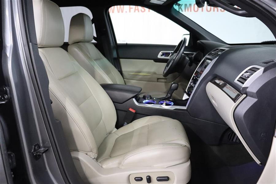 Used Ford Explorer LIMITED 2014 | Fast Track Motors. Paterson, New Jersey Used Ford Explorer LIMITED 2014 | Fast Track Motors. Paterson, New Jersey