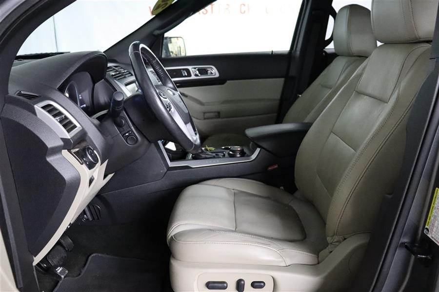 Used Ford Explorer LIMITED 2014 | Fast Track Motors. Paterson, New Jersey Used Ford Explorer LIMITED 2014 | Fast Track Motors. Paterson, New Jersey