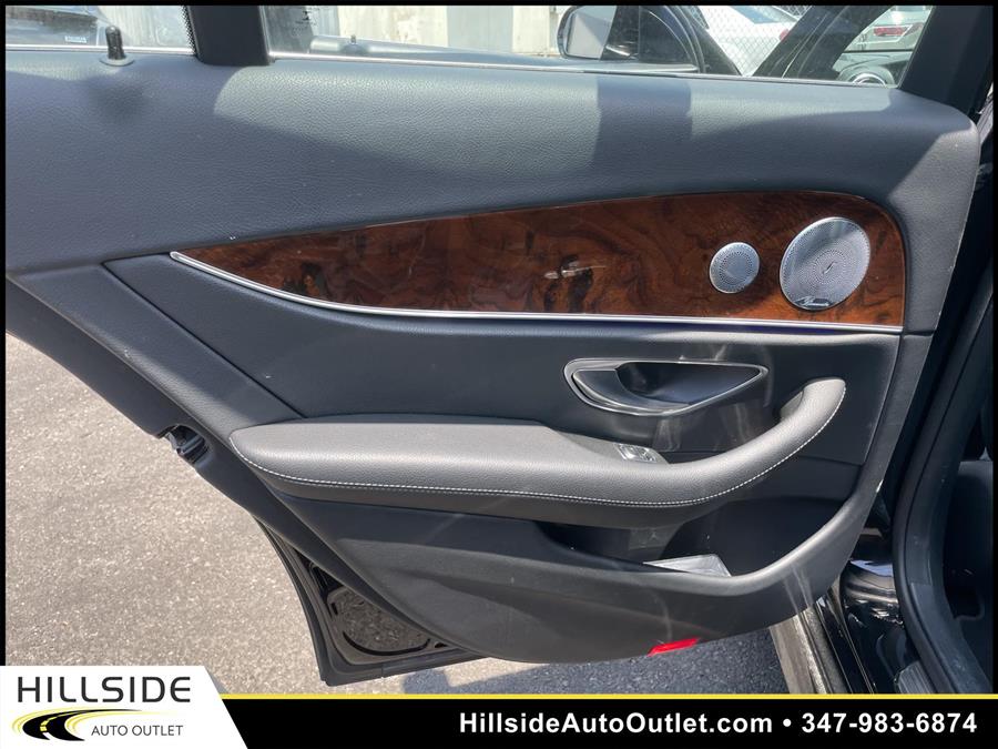 Used Mercedes-benz E-class E 300 2017 | Hillside Auto Outlet. Jamaica, New York Used Mercedes-benz E-class E 300 2017 | Hillside Auto Outlet. Jamaica, New York