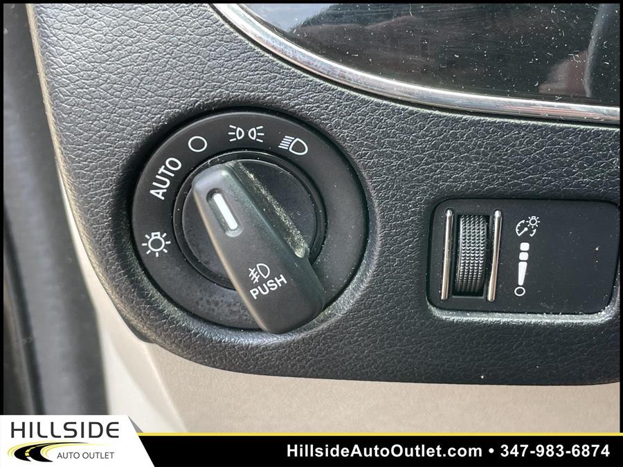 Used Dodge Grand Caravan SXT 2019 | Hillside Auto Outlet. Jamaica, New York Used Dodge Grand Caravan SXT 2019 | Hillside Auto Outlet. Jamaica, New York