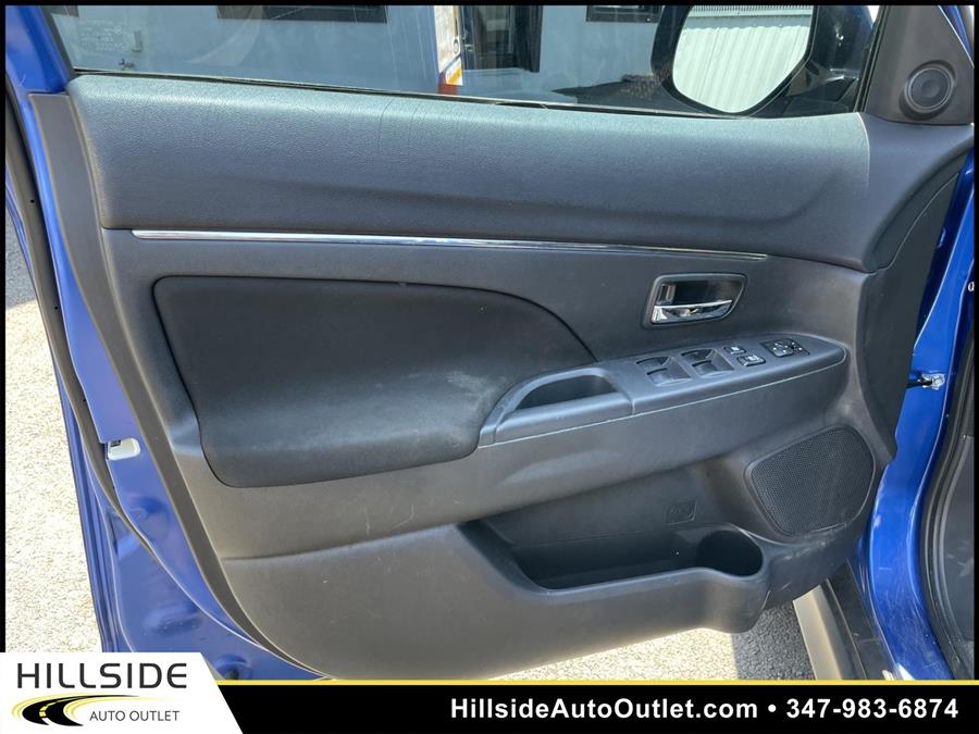 Used Mitsubishi Outlander Sport ES 2016 | Hillside Auto Outlet. Jamaica, New York Used Mitsubishi Outlander Sport ES 2016 | Hillside Auto Outlet. Jamaica, New York
