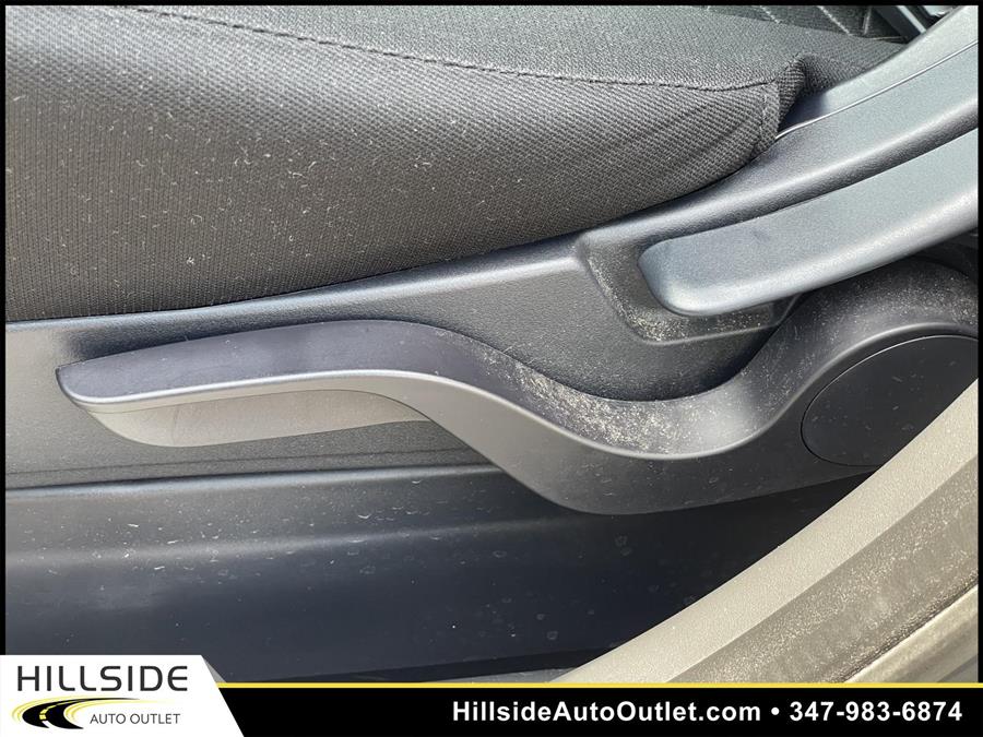 Used Mitsubishi Outlander Sport 2.0 ES 2020 | Hillside Auto Outlet. Jamaica, New York Used Mitsubishi Outlander Sport 2.0 ES 2020 | Hillside Auto Outlet. Jamaica, New York