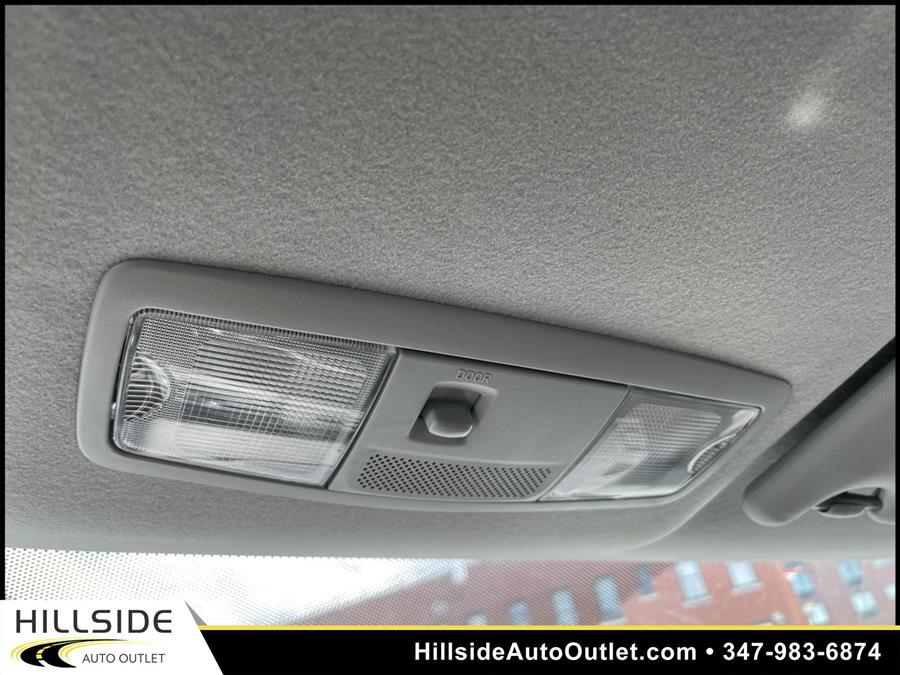 Used Mitsubishi Outlander Sport 2.0 ES 2020 | Hillside Auto Outlet. Jamaica, New York Used Mitsubishi Outlander Sport 2.0 ES 2020 | Hillside Auto Outlet. Jamaica, New York