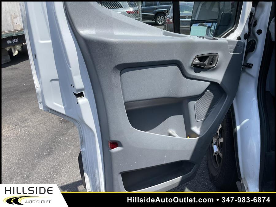 Used Ford Transit-350 XLT 2017 | Hillside Auto Outlet. Jamaica, New York Used Ford Transit-350 XLT 2017 | Hillside Auto Outlet. Jamaica, New York