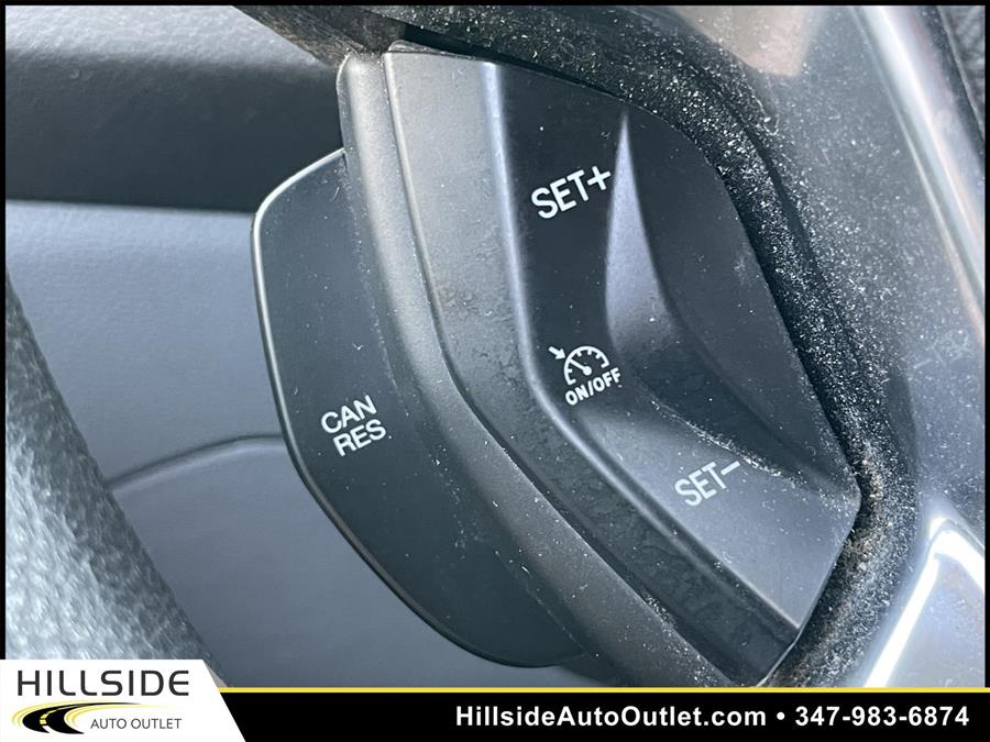 Used Ford Transit-350 XLT 2017 | Hillside Auto Outlet. Jamaica, New York Used Ford Transit-350 XLT 2017 | Hillside Auto Outlet. Jamaica, New York