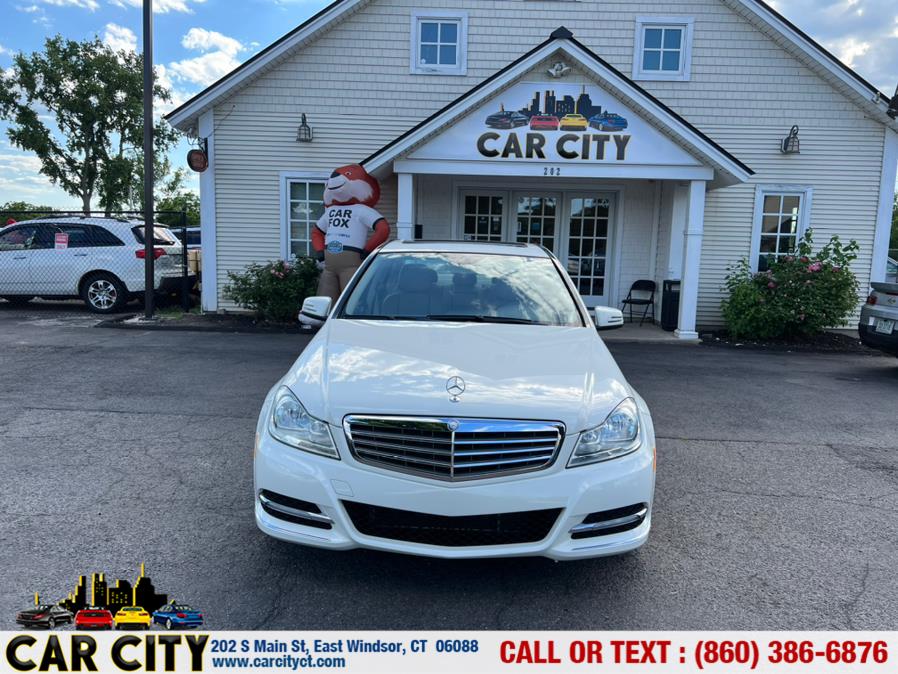 Used Mercedes-Benz C-Class 4dr Sdn C300 Luxury 4MATIC 2012 | Car City LLC. East Windsor, Connecticut Used Mercedes-Benz C-Class 4dr Sdn C300 Luxury 4MATIC 2012 | Car City LLC. East Windsor, Connecticut