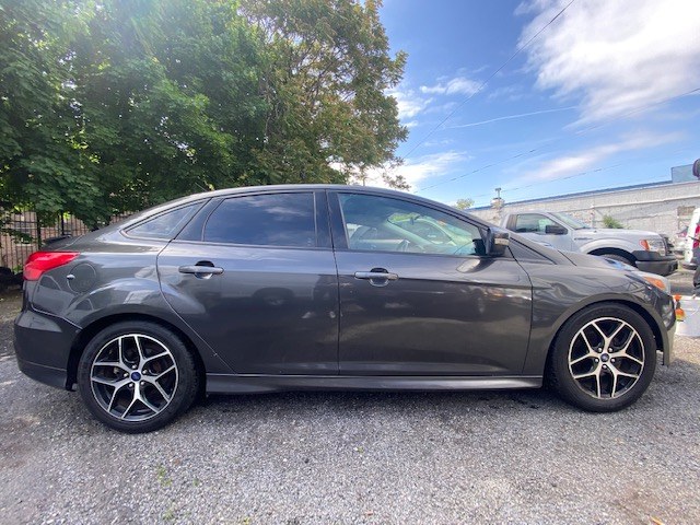 Used Ford Focus 4dr Sdn SE 2015 | Wide World Inc. Brooklyn, New York Used Ford Focus 4dr Sdn SE 2015 | Wide World Inc. Brooklyn, New York