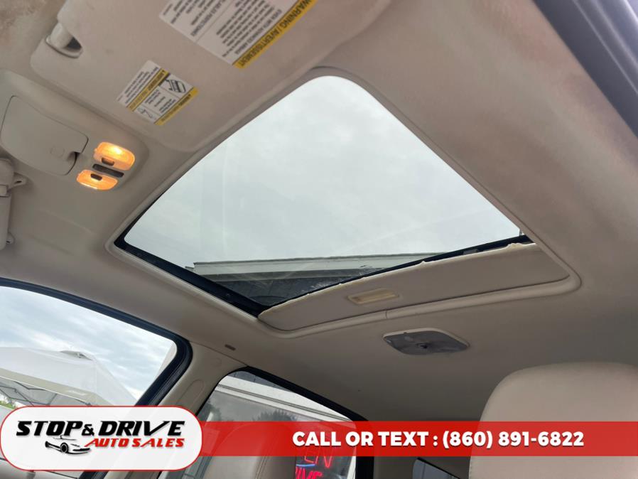 2008 Ford Escape 4WD 4dr V6 Auto XLT, available for sale in East Windsor, Connecticut | Stop & Drive Auto Sales. East Windsor, Connecticut 2008 Ford Escape 4WD 4dr V6 Auto XLT, available for sale in East Windsor, Connecticut | Stop & Drive Auto Sales. East Windsor, Connecticut