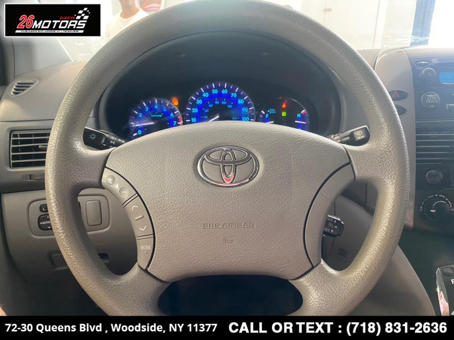 2010 Toyota Sienna 5dr 7-Pass Van LE FWD, available for sale in Woodside, New York | 26 Motors Queens. Woodside, New York 2010 Toyota Sienna 5dr 7-Pass Van LE FWD, available for sale in Woodside, New York | 26 Motors Queens. Woodside, New York