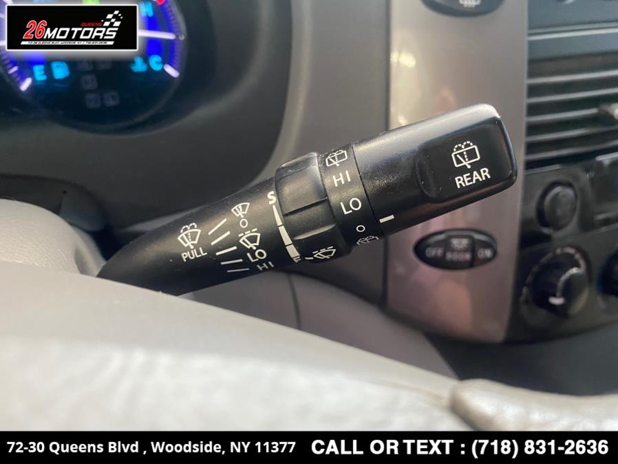 2010 Toyota Sienna 5dr 7-Pass Van LE FWD, available for sale in Woodside, New York | 26 Motors Queens. Woodside, New York 2010 Toyota Sienna 5dr 7-Pass Van LE FWD, available for sale in Woodside, New York | 26 Motors Queens. Woodside, New York