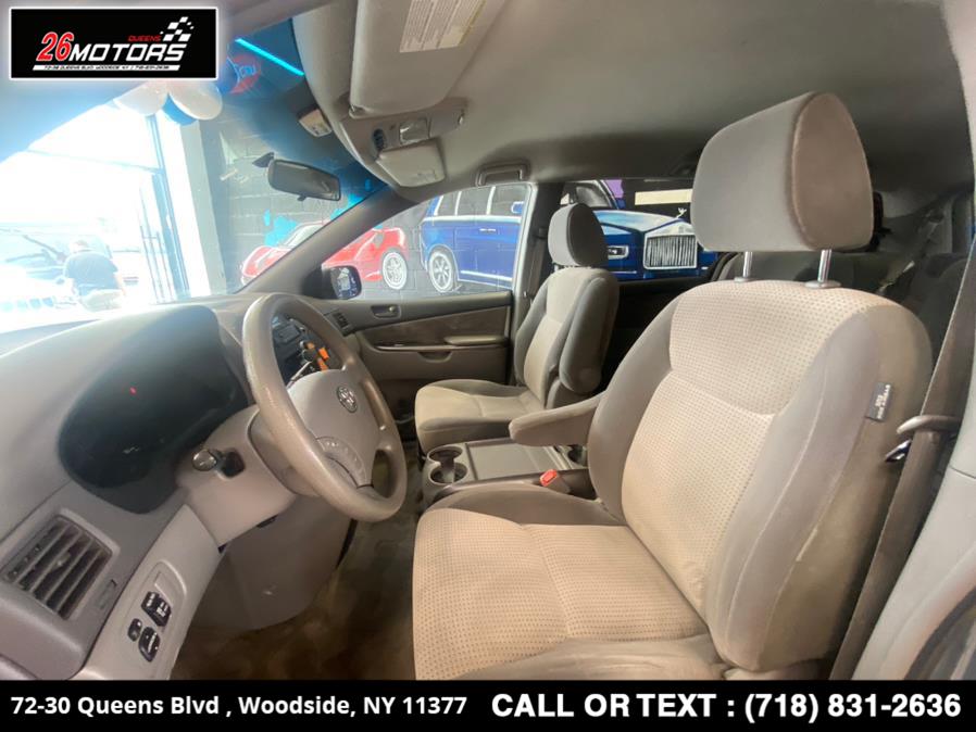 2010 Toyota Sienna 5dr 7-Pass Van LE FWD, available for sale in Woodside, New York | 26 Motors Queens. Woodside, New York 2010 Toyota Sienna 5dr 7-Pass Van LE FWD, available for sale in Woodside, New York | 26 Motors Queens. Woodside, New York