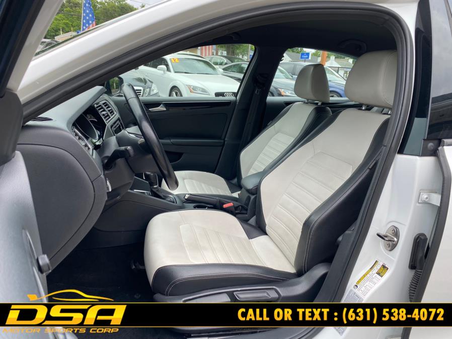 2015 Volkswagen Jetta Sedan 4dr Auto 1.8T SE PZEV, available for sale in Commack, New York | DSA Motor Sports Corp. Commack, New York 2015 Volkswagen Jetta Sedan 4dr Auto 1.8T SE PZEV, available for sale in Commack, New York | DSA Motor Sports Corp. Commack, New York