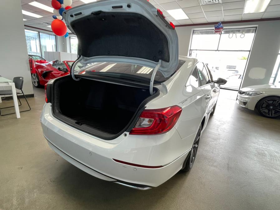 2021 Honda Accord Sedan EX-L 1.5T CVT, available for sale in Inwood, New York | 5 Towns Drive. Inwood, New York 2021 Honda Accord Sedan EX-L 1.5T CVT, available for sale in Inwood, New York | 5 Towns Drive. Inwood, New York