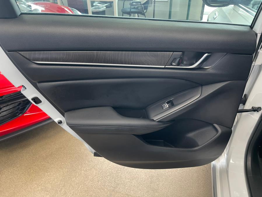 2021 Honda Accord Sedan EX-L 1.5T CVT, available for sale in Inwood, New York | 5 Towns Drive. Inwood, New York 2021 Honda Accord Sedan EX-L 1.5T CVT, available for sale in Inwood, New York | 5 Towns Drive. Inwood, New York