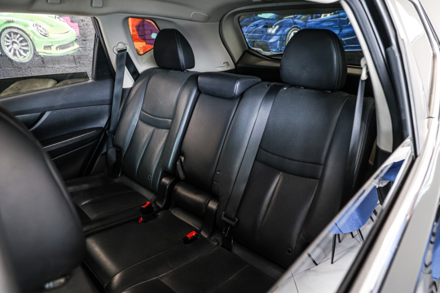 Used Nissan Rogue AWD 4dr SL 2014 | 26 Motors Long Island. ELMONT, New York Used Nissan Rogue AWD 4dr SL 2014 | 26 Motors Long Island. ELMONT, New York