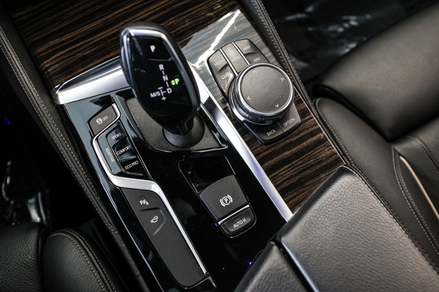 2019 BMW 5 Series M550i xDrive Sedan, available for sale in ELMONT, New York | 26 Motors Long Island. ELMONT, New York 2019 BMW 5 Series M550i xDrive Sedan, available for sale in ELMONT, New York | 26 Motors Long Island. ELMONT, New York