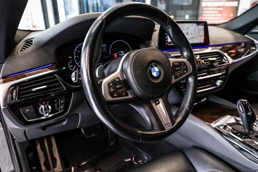 Used BMW 5 Series 540i xDrive Sedan 2019 | 26 Motors Long Island. ELMONT, New York Used BMW 5 Series 540i xDrive Sedan 2019 | 26 Motors Long Island. ELMONT, New York