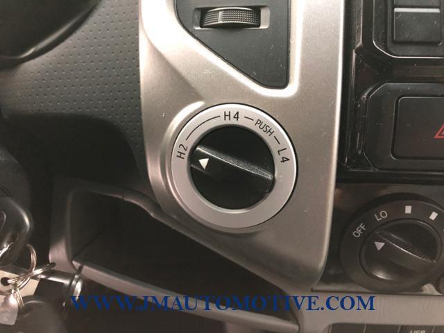 2014 Toyota Tacoma 4WD Access Cab V6 AT, available for sale in Naugatuck, Connecticut | J&M Automotive Sls&Svc LLC. Naugatuck, Connecticut 2014 Toyota Tacoma 4WD Access Cab V6 AT, available for sale in Naugatuck, Connecticut | J&M Automotive Sls&Svc LLC. Naugatuck, Connecticut
