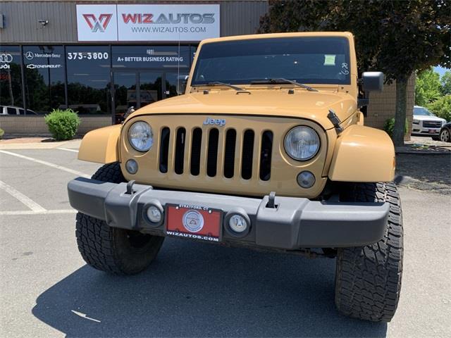 Used Jeep Wrangler Unlimited Sahara 2014 | Wiz Leasing Inc. Stratford, Connecticut