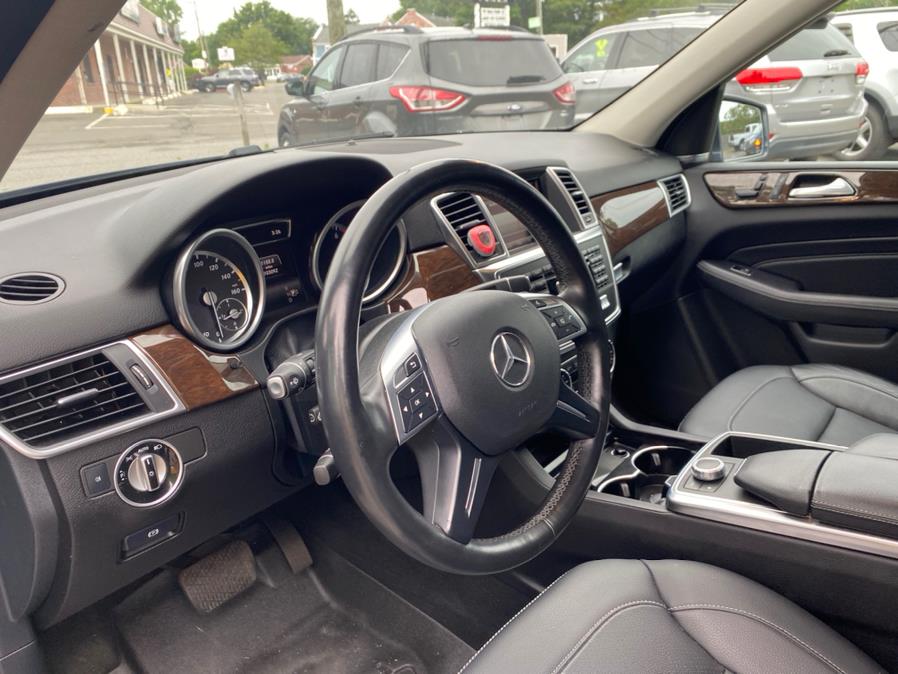 2015 Mercedes-Benz M-Class 4MATIC 4dr ML 350, available for sale in Agawam, Massachusetts | Malkoon Motors. Agawam, Massachusetts 2015 Mercedes-Benz M-Class 4MATIC 4dr ML 350, available for sale in Agawam, Massachusetts | Malkoon Motors. Agawam, Massachusetts