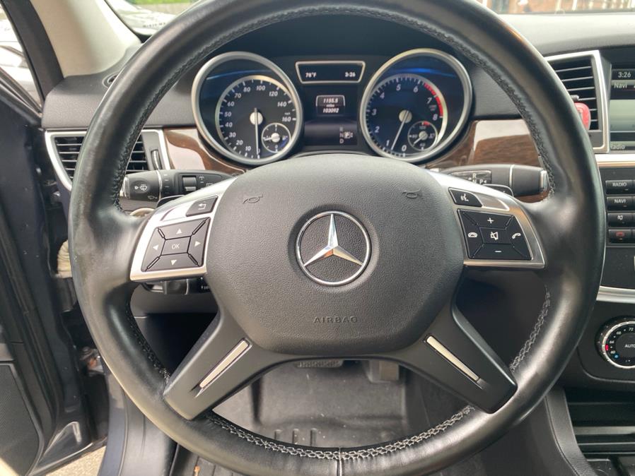 2015 Mercedes-Benz M-Class 4MATIC 4dr ML 350, available for sale in Agawam, Massachusetts | Malkoon Motors. Agawam, Massachusetts 2015 Mercedes-Benz M-Class 4MATIC 4dr ML 350, available for sale in Agawam, Massachusetts | Malkoon Motors. Agawam, Massachusetts