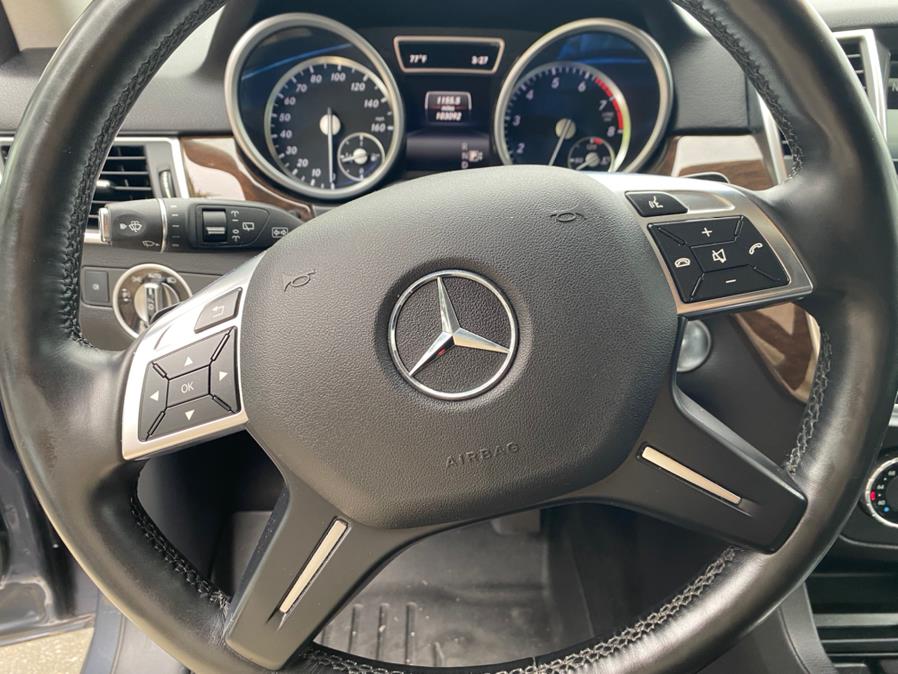 2015 Mercedes-Benz M-Class 4MATIC 4dr ML 350, available for sale in Agawam, Massachusetts | Malkoon Motors. Agawam, Massachusetts 2015 Mercedes-Benz M-Class 4MATIC 4dr ML 350, available for sale in Agawam, Massachusetts | Malkoon Motors. Agawam, Massachusetts