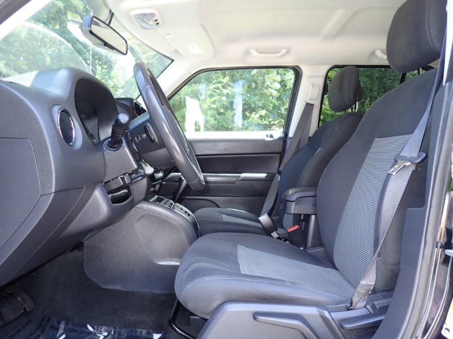 Used Jeep Patriot 4WD Latitude 2016 | Eagleville Motors. Storrs, Connecticut Used Jeep Patriot 4WD Latitude 2016 | Eagleville Motors. Storrs, Connecticut