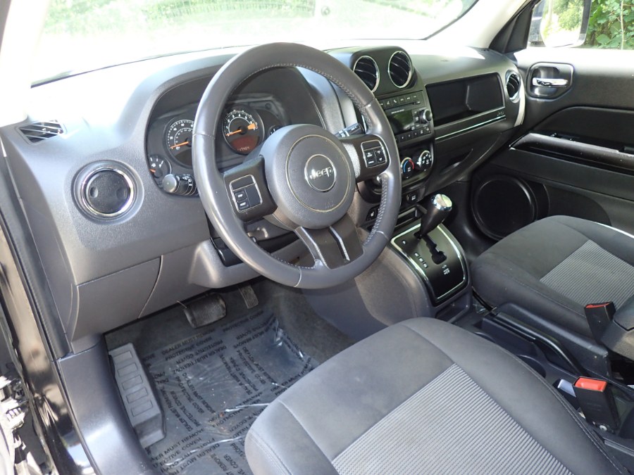 Used Jeep Patriot 4WD Latitude 2016 | Eagleville Motors. Storrs, Connecticut Used Jeep Patriot 4WD Latitude 2016 | Eagleville Motors. Storrs, Connecticut