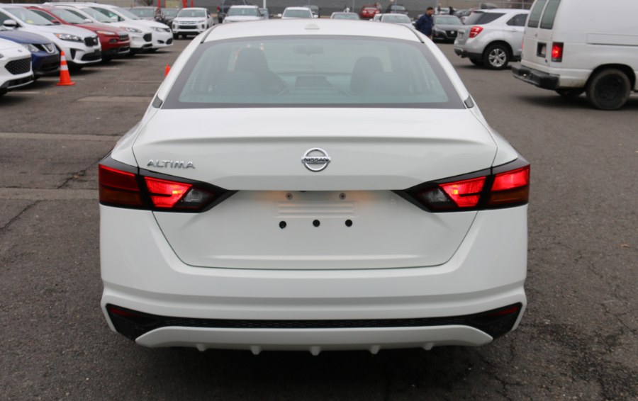 Used Nissan Altima 2.5 S Sedan 2020 | Inman Motors Sales. Medford, Massachusetts Used Nissan Altima 2.5 S Sedan 2020 | Inman Motors Sales. Medford, Massachusetts