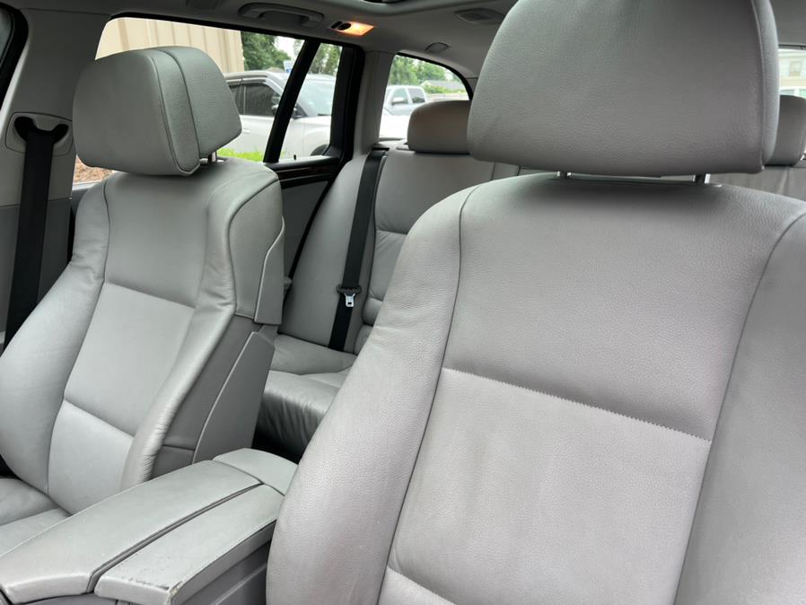 Used BMW 5 Series 4dr Sports Wgn 535i xDrive AWD 2010 | Century Auto And Truck. East Windsor, Connecticut Used BMW 5 Series 4dr Sports Wgn 535i xDrive AWD 2010 | Century Auto And Truck. East Windsor, Connecticut