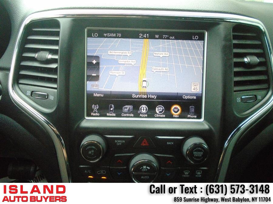 Used Jeep Grand Cherokee Altitude 4x4 4dr SUV 2015 | Island Auto Buyers. West Babylon, New York Used Jeep Grand Cherokee Altitude 4x4 4dr SUV 2015 | Island Auto Buyers. West Babylon, New York