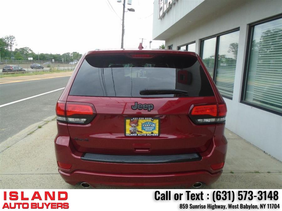 Used Jeep Grand Cherokee Altitude 4x4 4dr SUV 2015 | Island Auto Buyers. West Babylon, New York Used Jeep Grand Cherokee Altitude 4x4 4dr SUV 2015 | Island Auto Buyers. West Babylon, New York