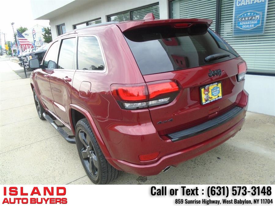 Used Jeep Grand Cherokee Altitude 4x4 4dr SUV 2015 | Island Auto Buyers. West Babylon, New York Used Jeep Grand Cherokee Altitude 4x4 4dr SUV 2015 | Island Auto Buyers. West Babylon, New York